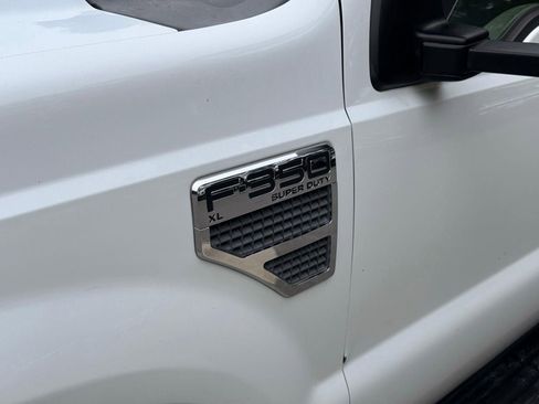Used 2009 Ford F350 XL AWD/4WD image 14