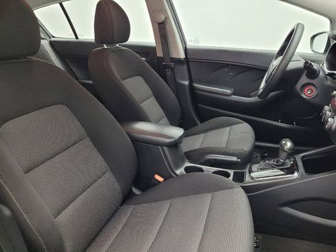 Used 2017 Kia Forte LX FWD image 21