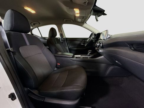 Used 2024 Nissan Sentra SV FWD image 29