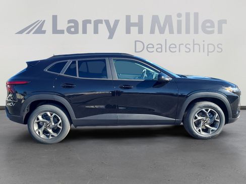 New 2026 Chevrolet Trax LT w/ LT Convenience Package image 6