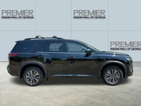 New 2026 Nissan Pathfinder SV w/ SV Premium Package FWD image 4