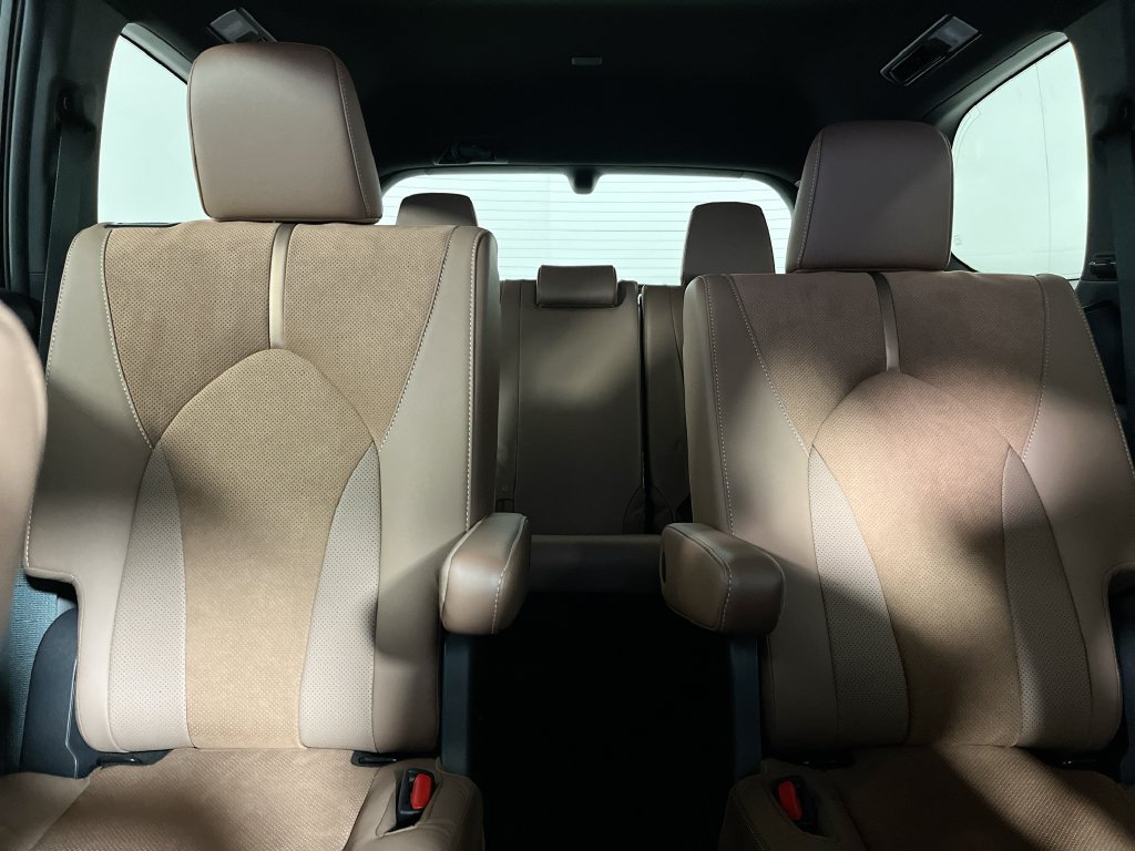 New 2026 Toyota Grand Highlander AWD Hybrid image 29