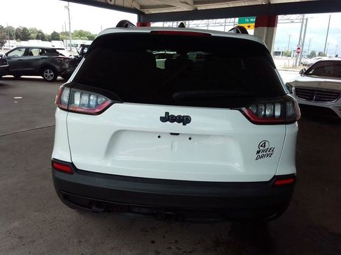 Used 2022 Jeep Cherokee Latitude w/ Sun & Sound Group AWD/4WD image 6