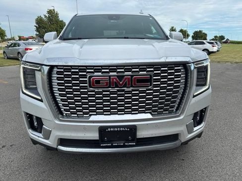 Used 2024 GMC Yukon Denali w/ LPO, Floor Liner Package AWD/4WD image 3