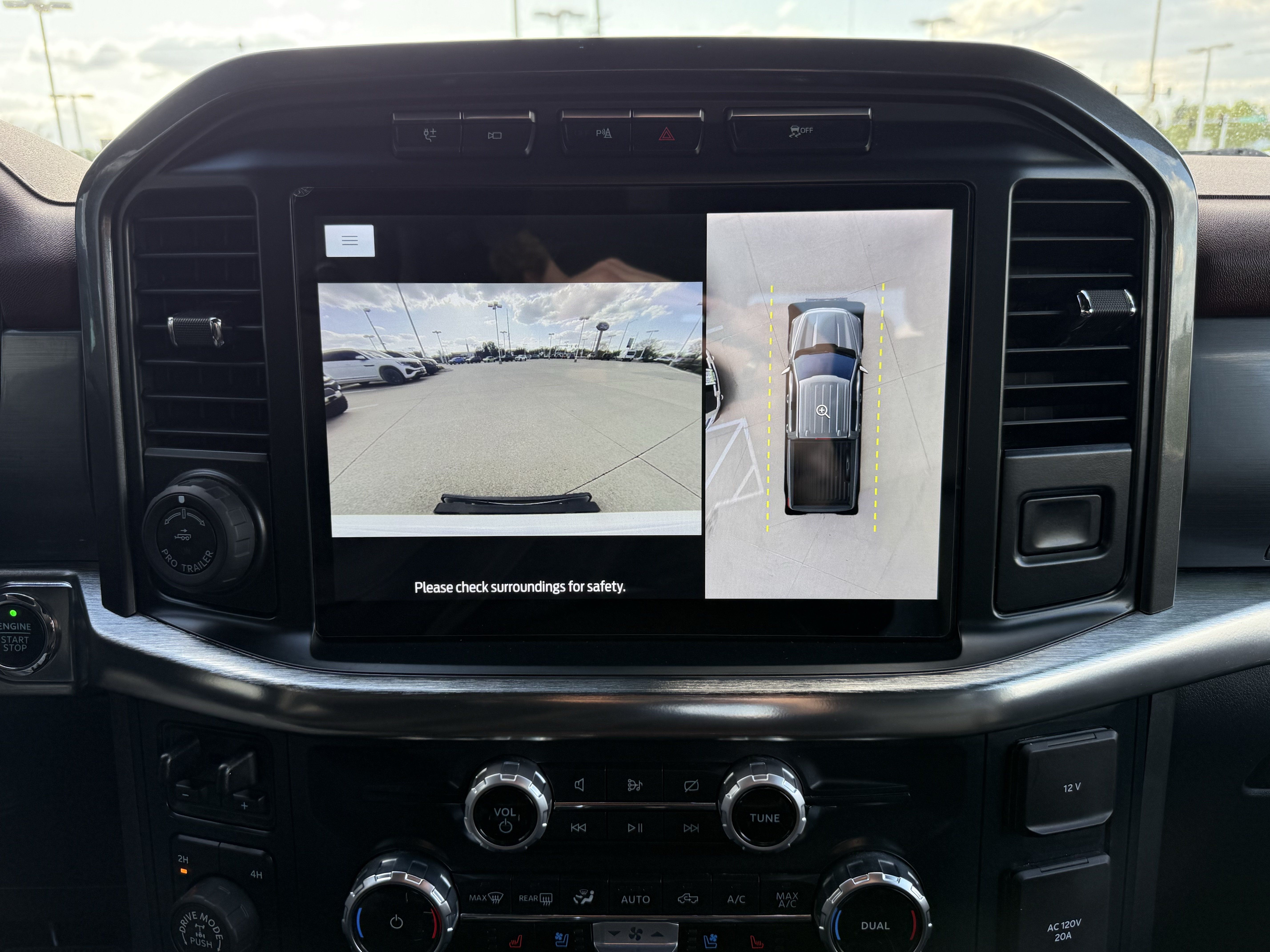 Used 2023 Ford F150 Lariat AWD/4WD image 19