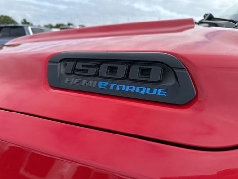 Used 2022 RAM 1500 Big Horn AWD/4WD image 4