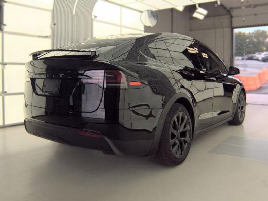 Used 2024 Tesla Model X AWD/4WD image 11