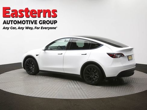 Used 2021 Tesla Model Y Long Range image 60