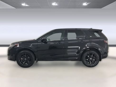 Used 2025 Land Rover Discovery Sport Dynamic SE image 2