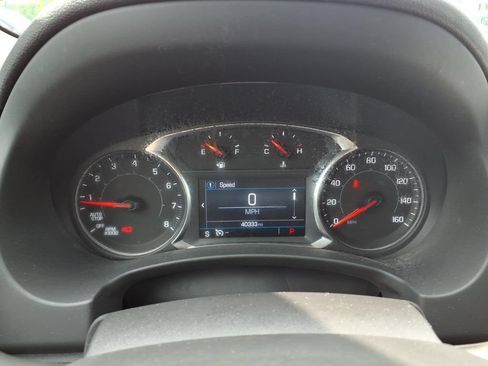 Used 2023 GMC Terrain SLE FWD image 16