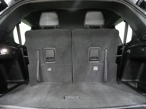 Used 2023 Jeep Grand Cherokee L Laredo image 27