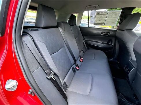 Used 2023 Toyota Corolla Cross LE AWD/4WD image 20