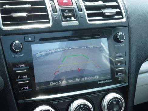 Used 2017 Subaru Forester 2.5i Premium w/ Popular Package #1A AWD/4WD image 15