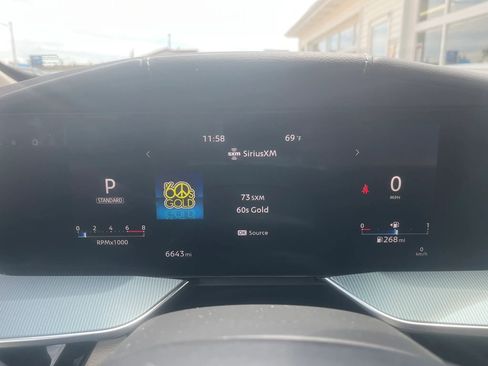 Used 2025 Nissan Murano SL AWD/4WD image 14