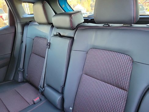 New 2025 Nissan Kicks SR w/ SR Premium Package image 18