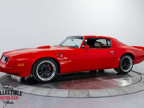 Used 2013 Chevrolet Camaro SS w/ SS Performance Package image 10