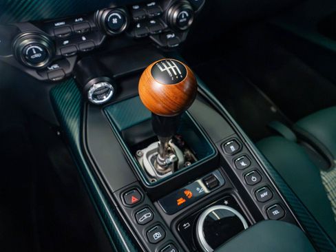 Used 2024 Aston Martin Valour RWD image 15