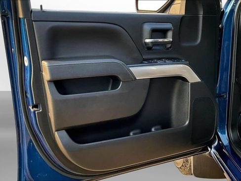 Used 2018 Chevrolet Silverado 1500 LT w/ All Star Edition AWD/4WD image 23