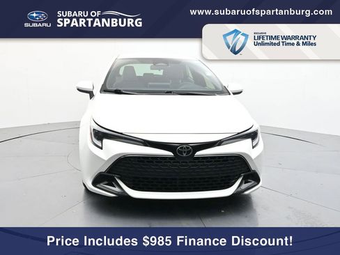 Used 2024 Toyota Corolla SE image 3