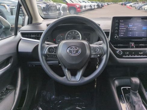 Used 2021 Toyota Corolla LE FWD image 15