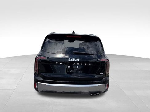 Used 2025 Kia Telluride EX w/ EX Captain's Chair Package AWD/4WD image 9
