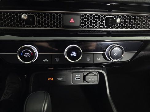 Used 2024 Honda Civic Sport image 15