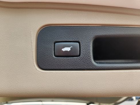 Used 2014 Honda Odyssey Touring Elite image 33