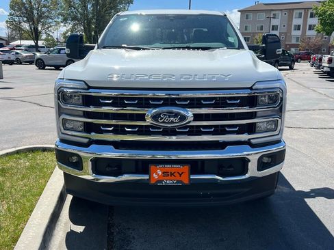 Used 2026 Ford F350 Lariat w/ FX4 Off-Road Package AWD/4WD image 6