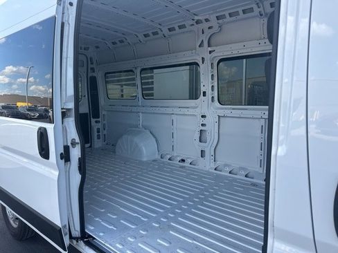 Used 2023 RAM ProMaster 3500 w/ Safety Group image 12