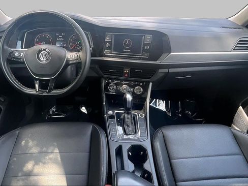 Used 2021 Volkswagen Jetta SE w/ SE Cold Weather Package FWD image 16