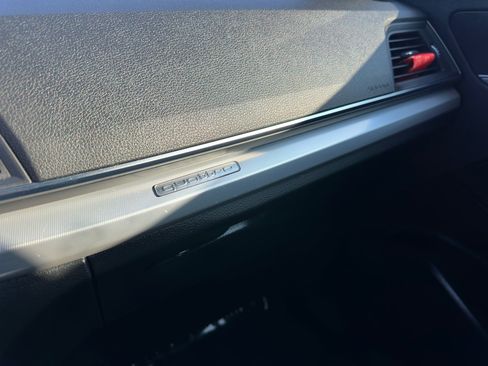 Used 2020 Audi Q5 2.0T Titanium Premium Plus w/ Premium Plus Package image 28