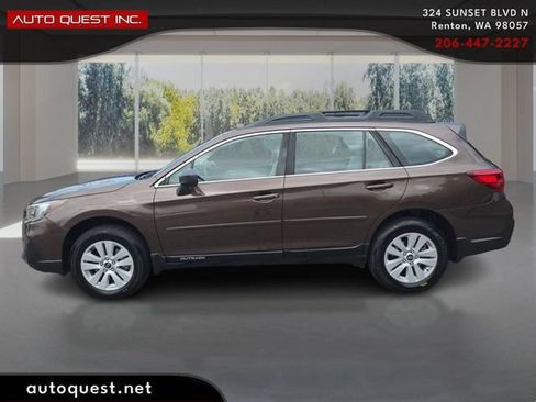Used 2019 Subaru Outback 2.5i AWD/4WD image 8