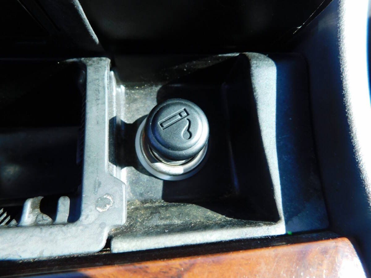 Used 2003 Toyota Avalon XLS FWD image 12
