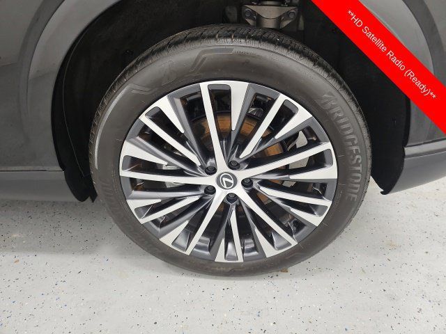 Used 2023 Lexus RX 350 Premium Plus w/ Accessory Package AWD/4WD image 10