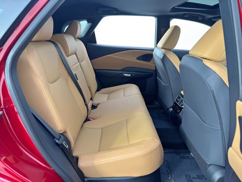 Used 2025 Lexus RX 350 Premium image 41