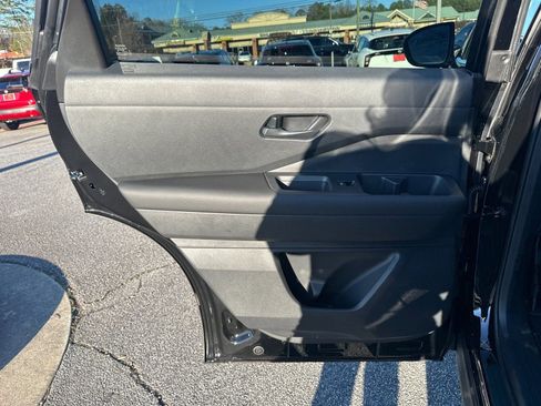 New 2026 Nissan Pathfinder SV image 22