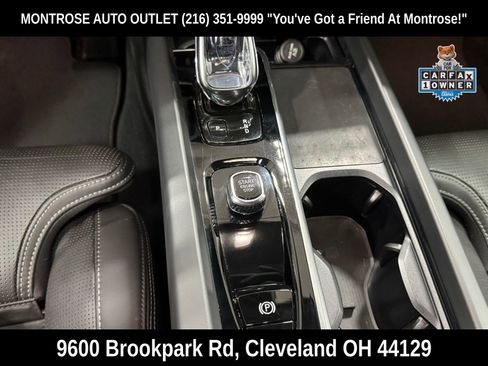 Certified 2022 Volvo XC60 B6 Inscription w/ Advanced Package image 24