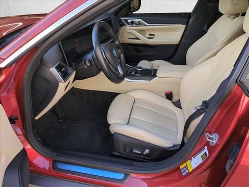 Used 2023 BMW i4 eDrive35 RWD image 17