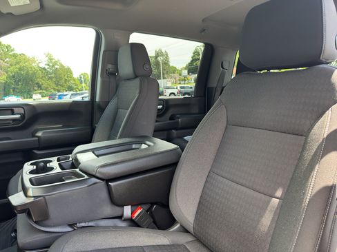 Used 2024 Chevrolet Silverado 2500 Custom w/ Custom Convenience Package AWD/4WD image 13