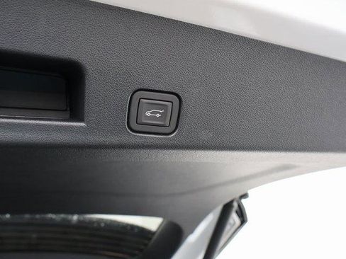 New 2025 Buick Enclave Sport Touring w/ Power Package image 15