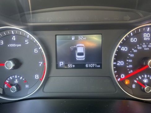 Certified 2021 Kia Forte EX image 8