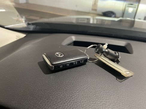 Used 2025 MAZDA CX-50 2.5 Hybrid w/ Premium Plus Pkg image 21