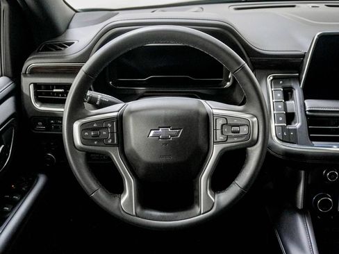 Used 2024 Chevrolet Suburban Z71 w/ Luxury Package AWD/4WD image 22