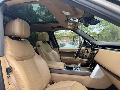 Used 2023 Land Rover Range Rover SE AWD/4WD image 30
