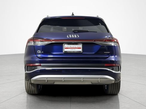 Used 2024 Audi Q4 e-tron Premium Plus AWD/4WD image 4