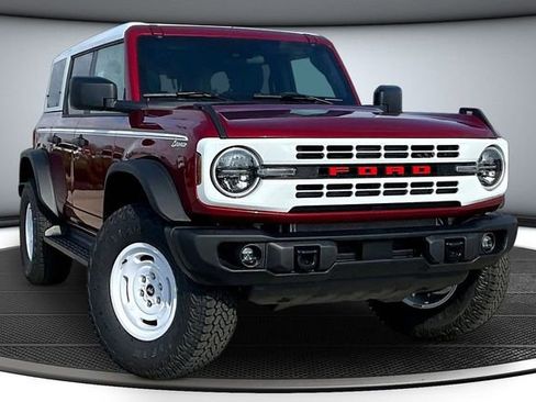 New 2026 Ford Bronco Heritage Edition AWD/4WD image 2