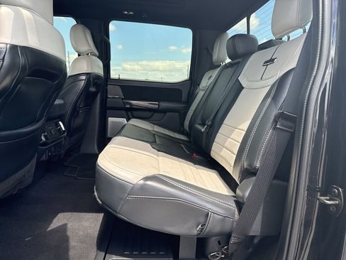 Used 2023 Ford F150 Lightning Platinum image 9