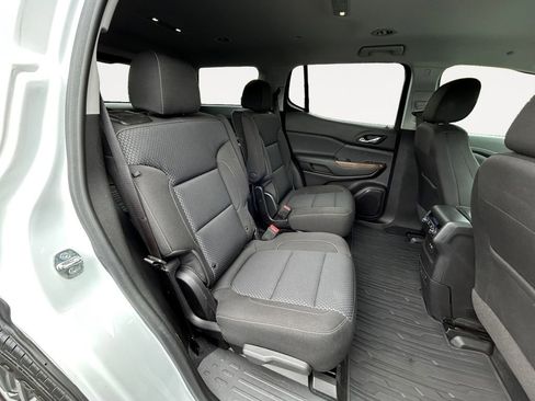 Used 2022 GMC Acadia SLE FWD image 24