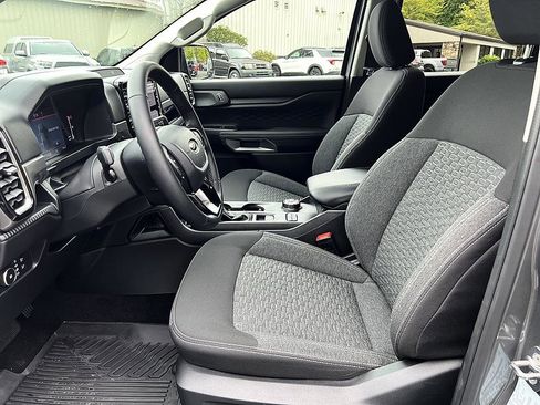 Used 2024 Ford Ranger XLT AWD/4WD image 11
