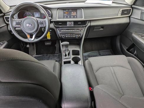 Used 2018 Kia Optima LX image 16